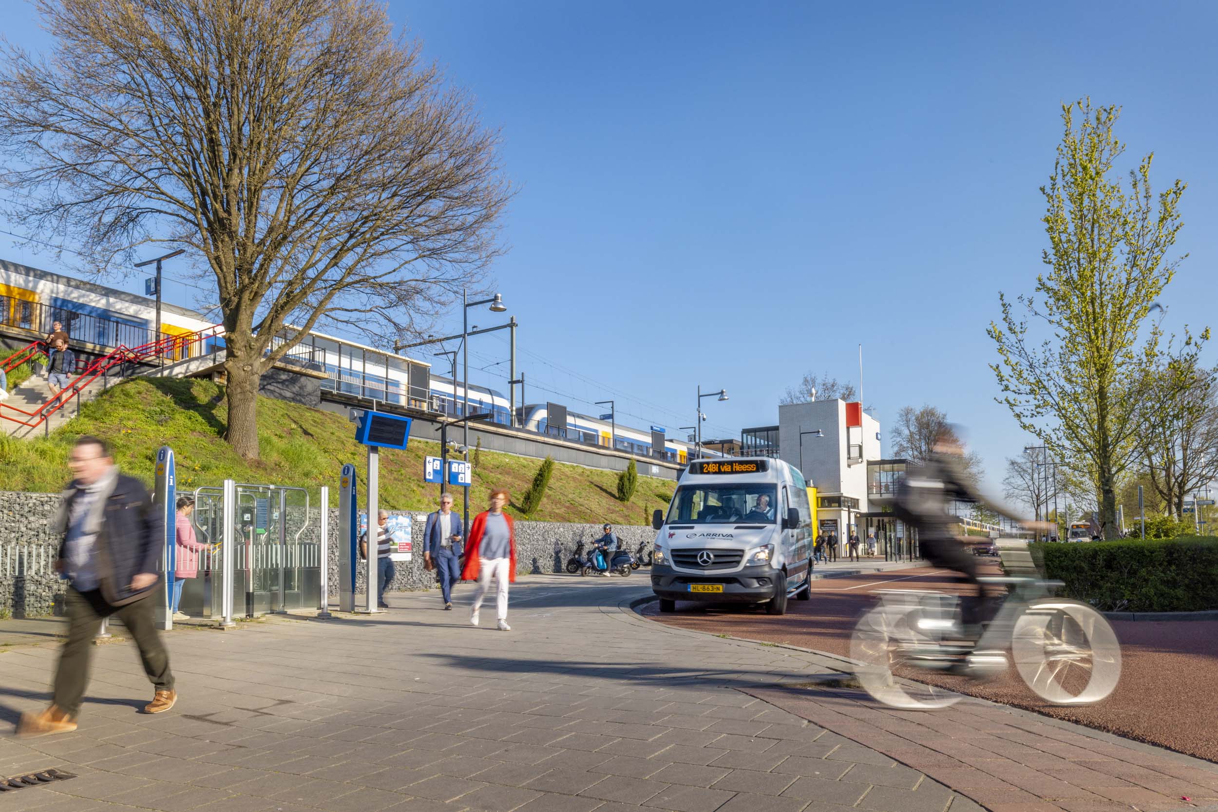 Station Zaltbommel 1074
